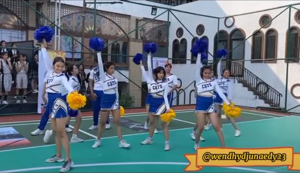 7 Potret lawas Fuji main sinetron, perankan anggota cheerleader