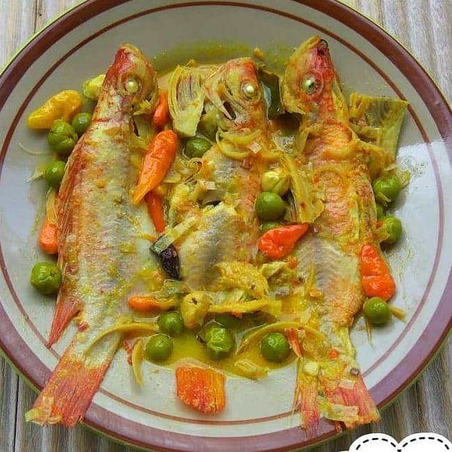 13 Resep ikan bumbu kuning santan, sedap dan gurih