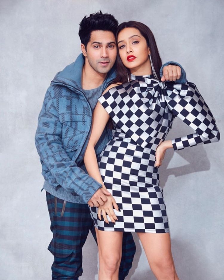 Kerap rajai Box Office, 11 potret Varun Dhawan Dilwale dan lawan main