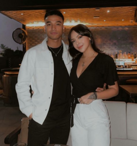 Tak banyak yang tahu, 11 potret kebersamaan Fadly Faisal dan kekasih