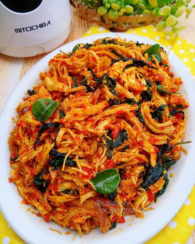 13 Resep bumbu ayam suwir, gurih, berempah, dan meresap sempurna