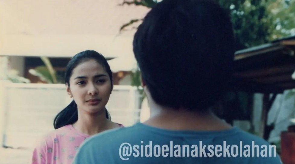 Nostalgia Si Doel Anak Sekolahan, ini 11 potret lawas Maudy Koesnaedi