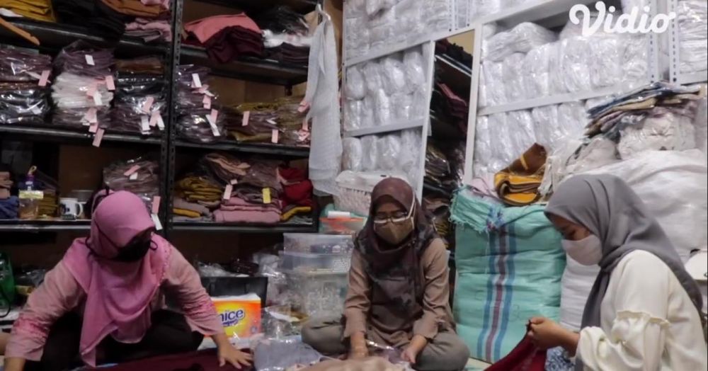 Bergaya bohemian, ini 7 cara Lesty Kejora mendesain kantornya