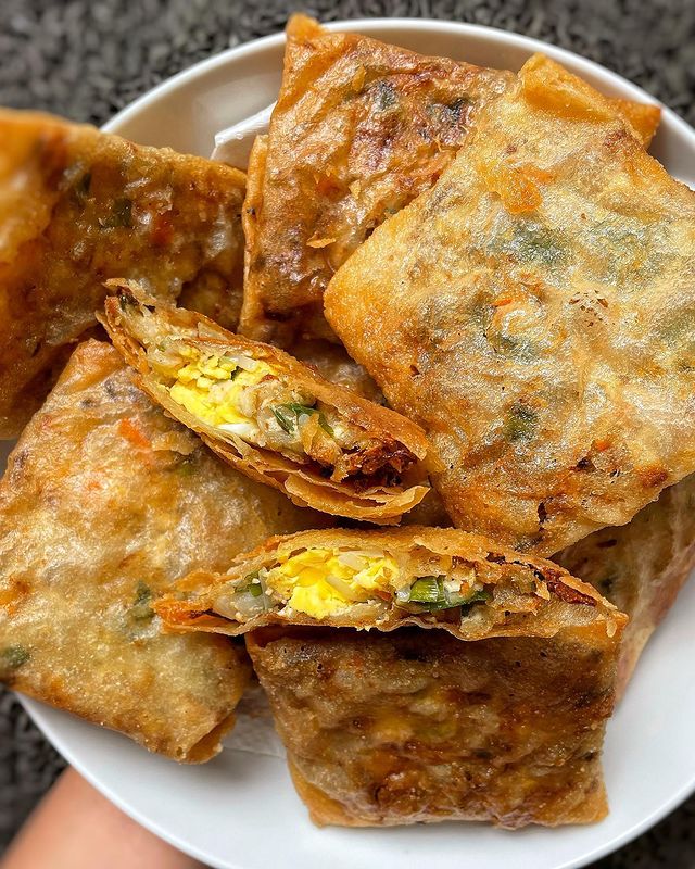 13 Cara membuat martabak telur tanpa daging, gurih dan isinya tebal