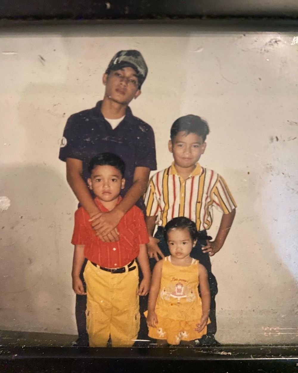 9 Potret masa kecil Fadly Faisal, parasnya mirip Gala