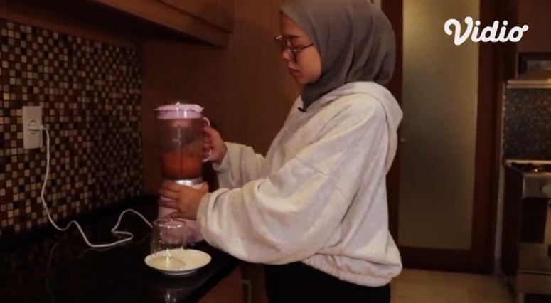 8 Trik Lesty Kejora masak makanan sehat saat hamil besar, mudah ditiru
