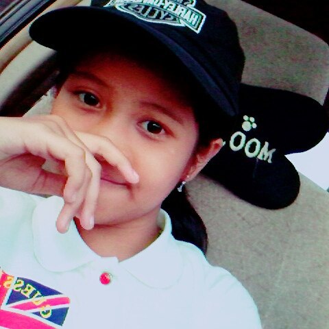 Nostalgia 5 potret masa kecil Mayang dan Chika, kompak sejak dulu