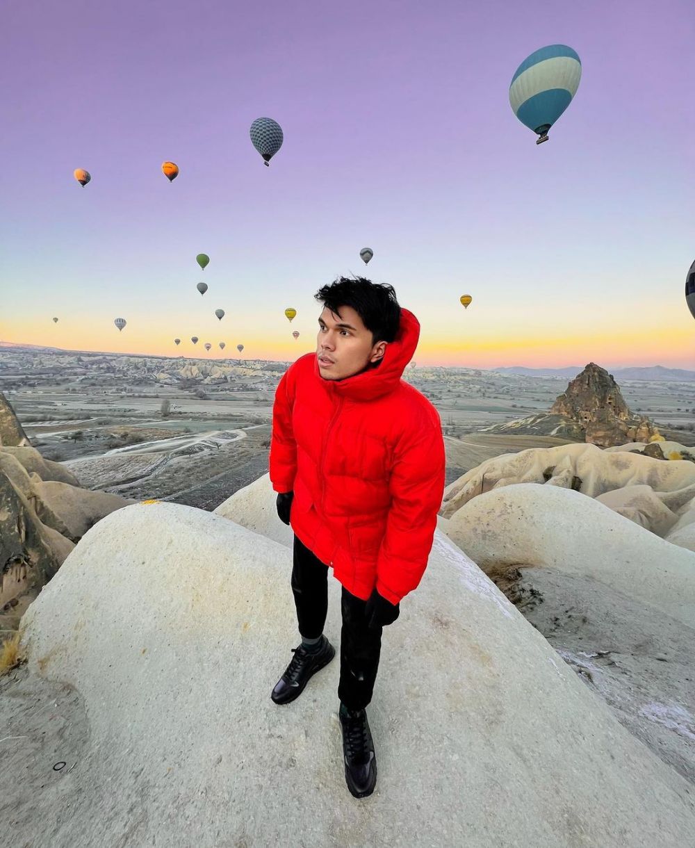 Fuji tiru adegan Cappadocia 'Layangan Putus', komentar Thariq disorot