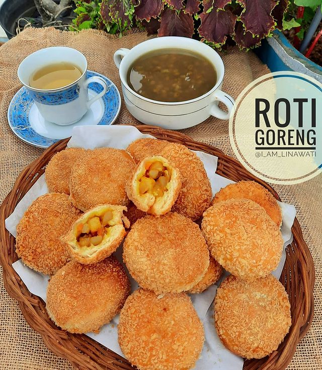 11 Cara membuat roti goreng ayam mengembang sempurna, empuk dan gurih