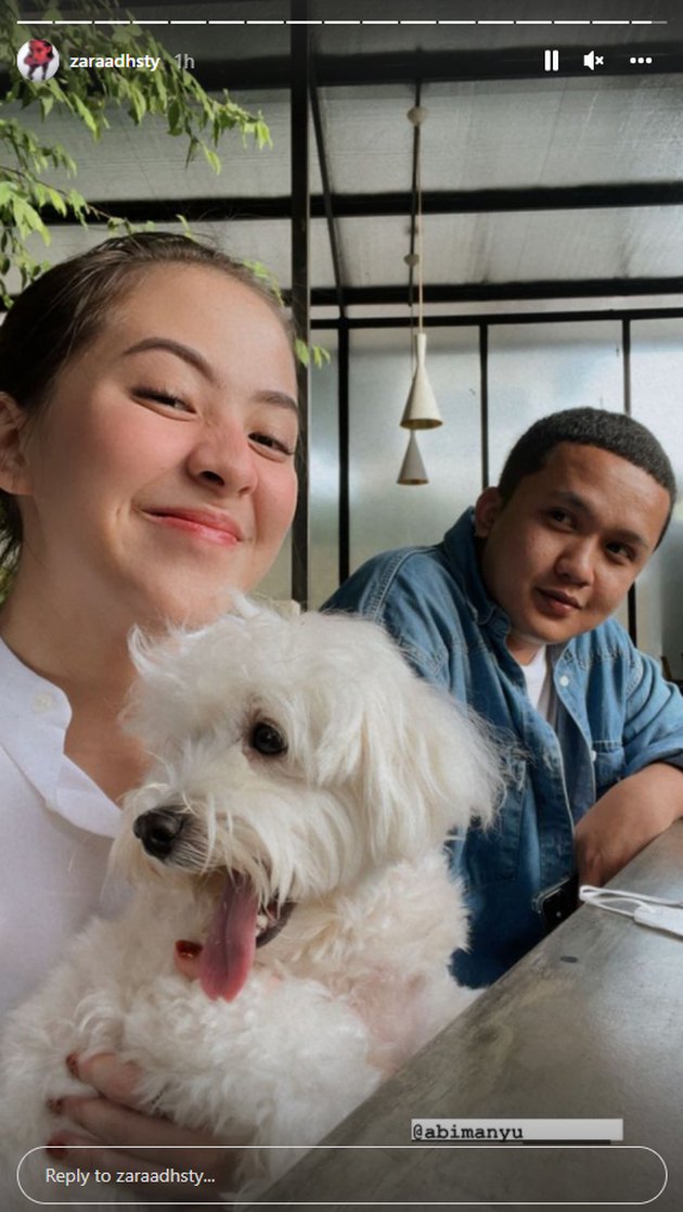 Dikabarkan dekat, ini 11 foto Adhisty Zara dan Abimanyu 'Jurnal Risa'