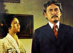 Bukan pemeran utama, 8 aktor di film Suzanna ini nempel di ingatan