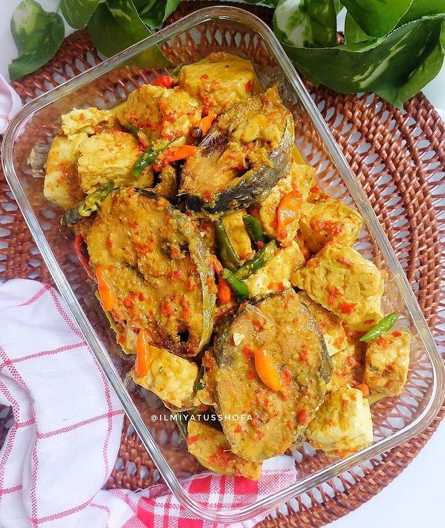 13 Resep tongkol bumbu kuning, lezat, praktis, dan sederhana