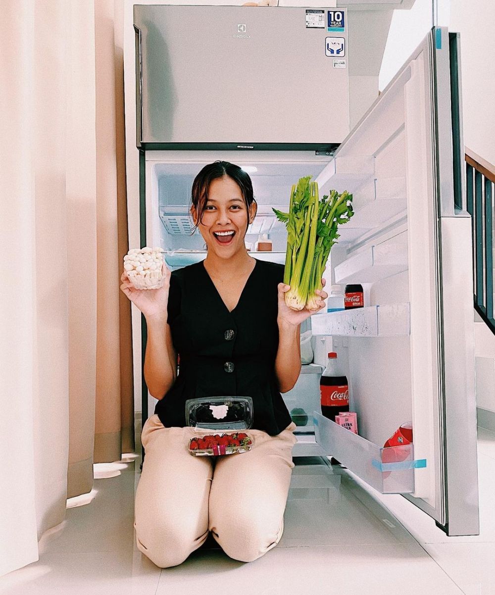 9 Pola makan Bunga Jelitha, bikin tubuh ideal tanpa diet