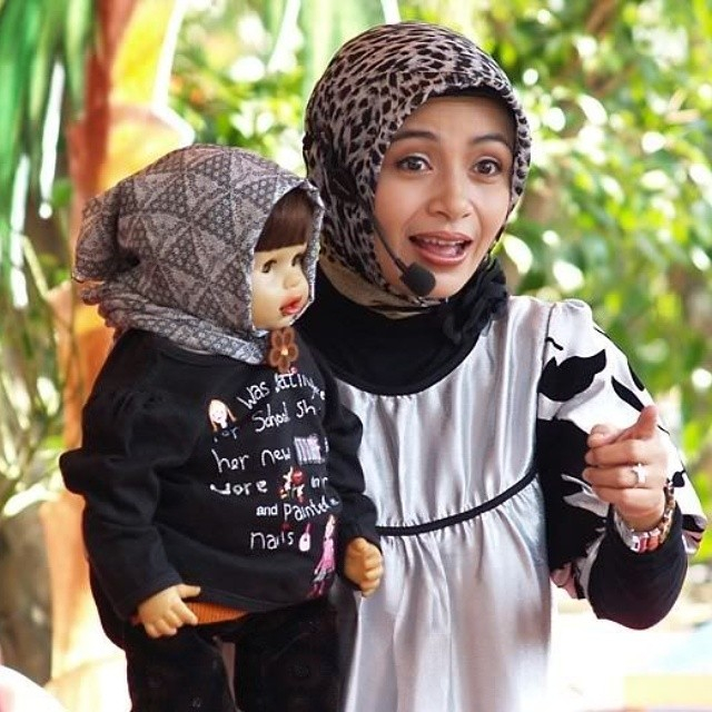 11 Potret transformasi Ria Enes dan Susan, ikonik pada masanya