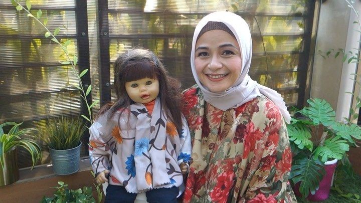 11 Potret transformasi Ria Enes dan Susan, ikonik pada masanya