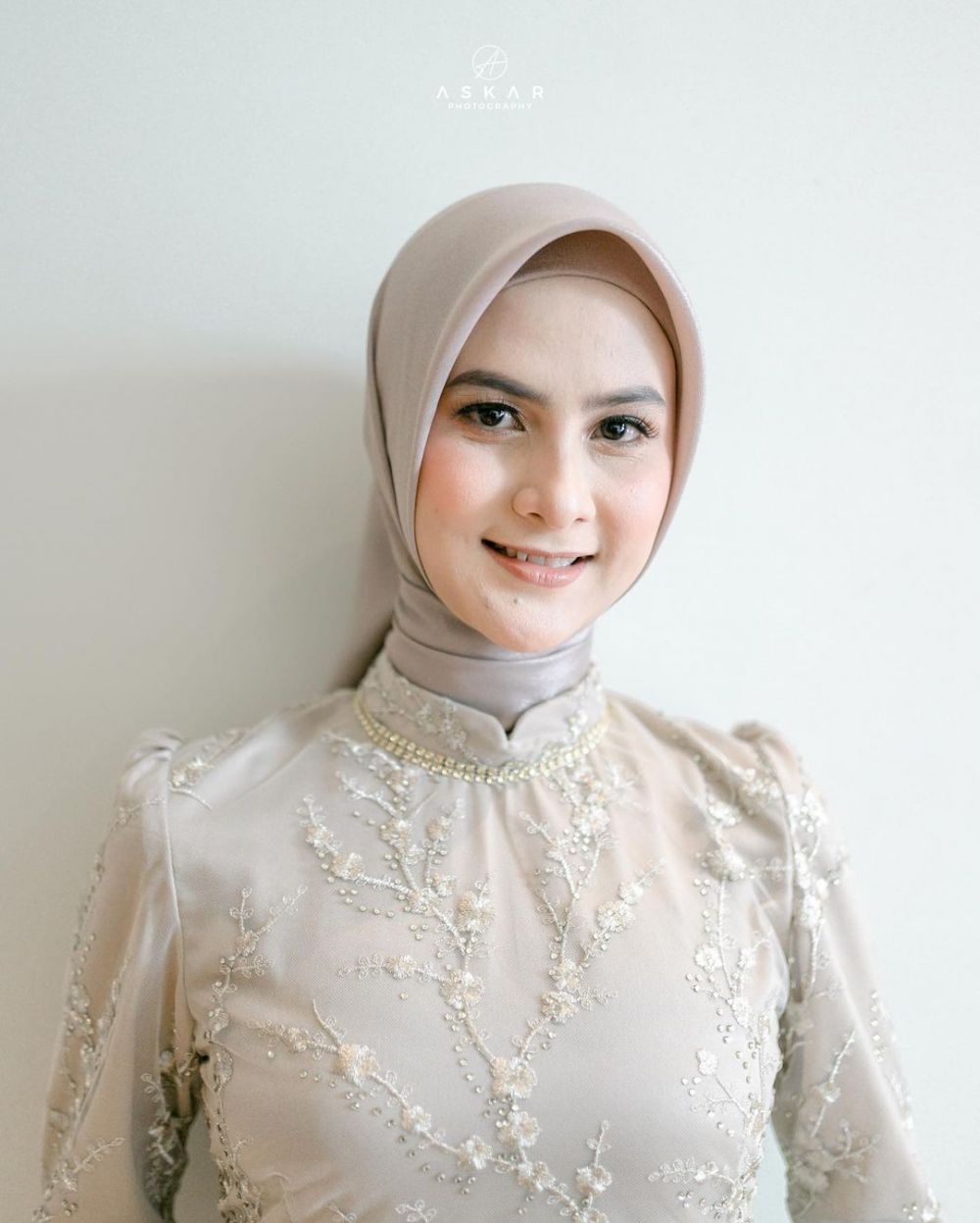 9 Pesona Lestari, calon istri Adi Sastro mantan Glenca Chysara