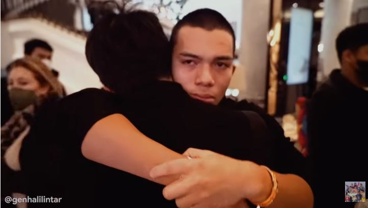 11 Momen perpisahan Atta Halilintar dan keluarga, diwarnai isak tangis