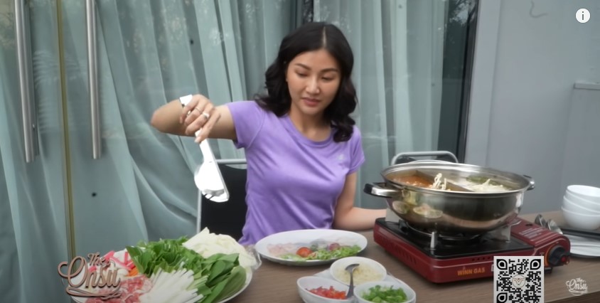 Menu makanan 9 seleb saat karantina di hotel, enak dan komplet