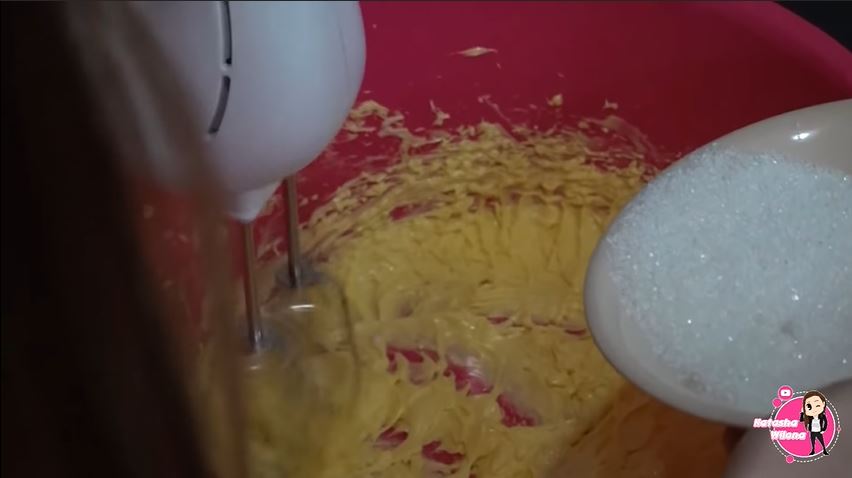 12 Trik Natasha Wilona bikin bolu marmer antigagal, mudah ditiru