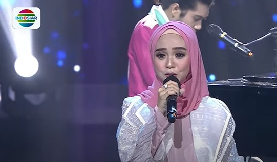 7 Pesona Ega D'Academy di acara welcoming anak Lesty, anggun pol