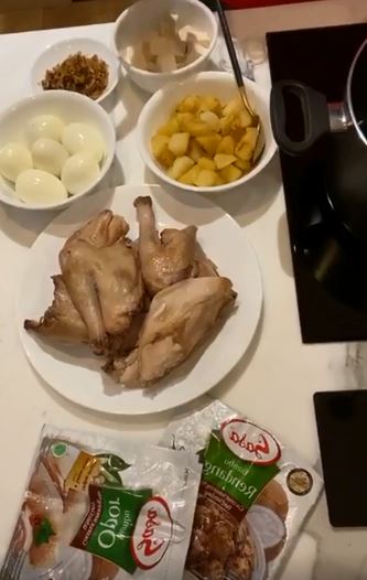 9 Langkah Sandra Dewi bikin opor ayam simpel, cuma 20 menit