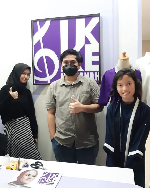 Khusus genre dangdut, ini 11 potret sekolah musik milik Ikke Nurjanah