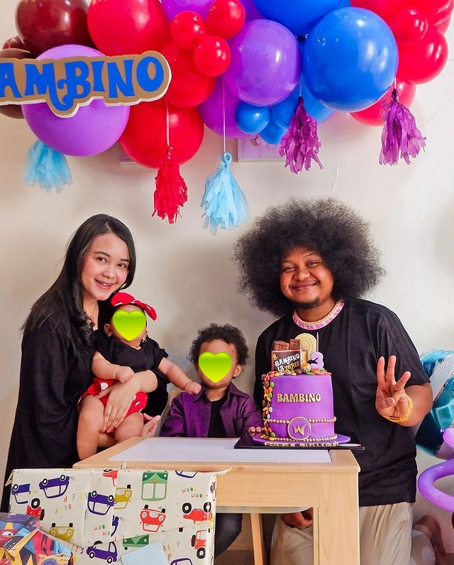 Kue ultah anak 17 seleb bertema series dan film, unik dan lucu