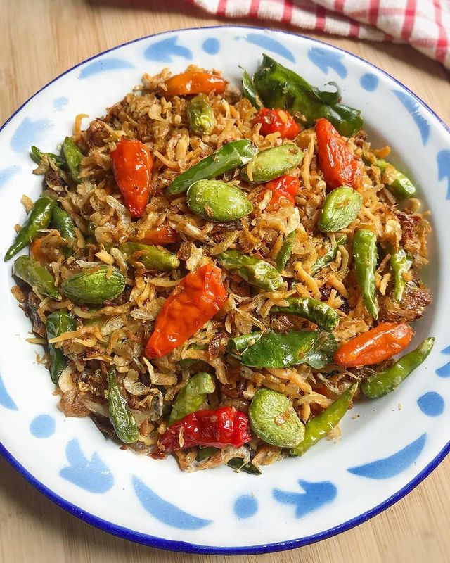 17 Resep aneka sambal teri, lezat, praktis, dan ekonomis