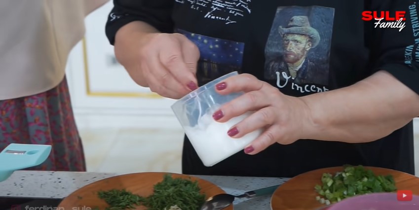 9 Trik Nathalie Holscher buat ayam woku, gurih dan bumbu mudah meresap