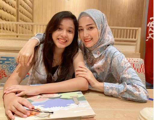 11 Potret terbaru Shakiena Azalea anak Pasha Ungu, beranjak remaja