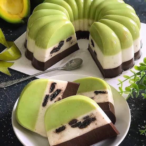 15 Resep olahan alpukat jadi camilan mengenyangkan, enak dan sehat