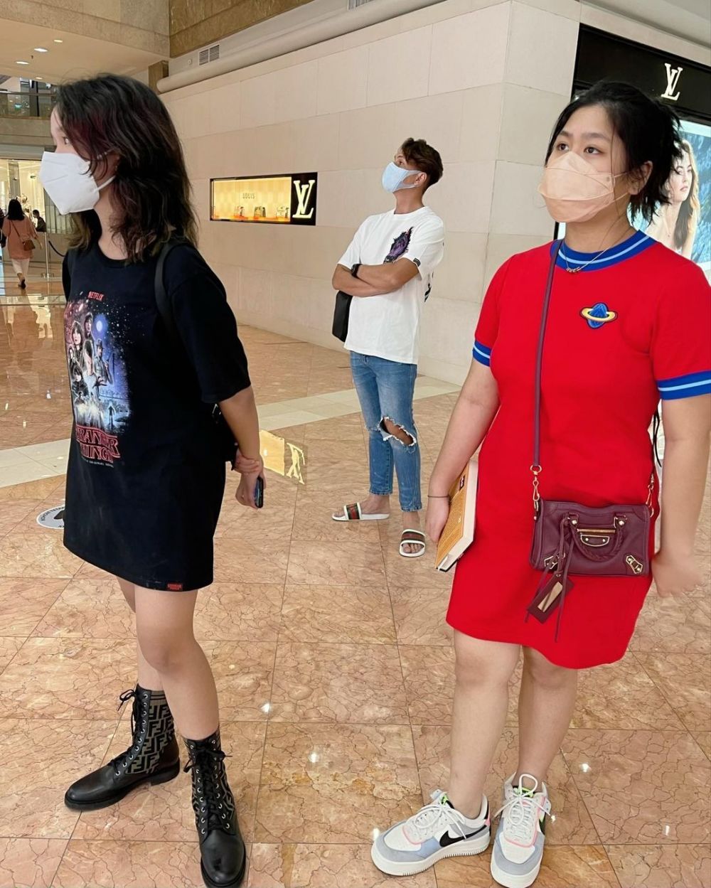 kedekatan Andhika dan 2 putri Ussy Instagram