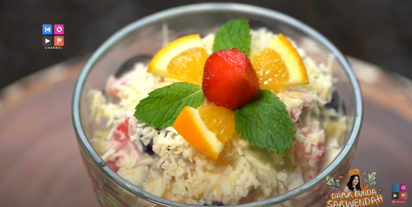 10 Kreasi menu berbahan buah ala Sarwendah, cocok jadi camilan anak