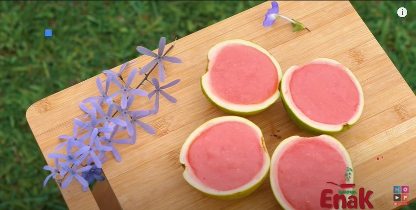 10 Kreasi menu berbahan buah ala Sarwendah, cocok jadi camilan anak