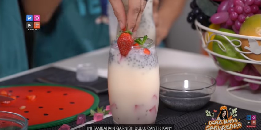 10 Kreasi menu berbahan buah ala Sarwendah, cocok jadi camilan anak