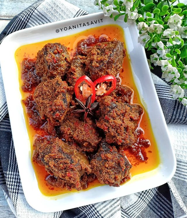Resep rendang daging rumahan super empuk, bikin lahap makan