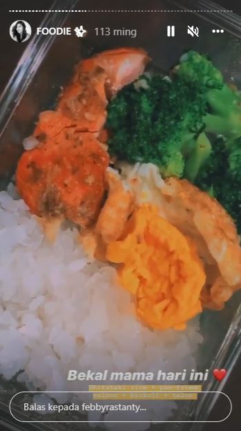 Menu makan siang 10 seleb saat diet, tetap kenyang tanpa nasi putih