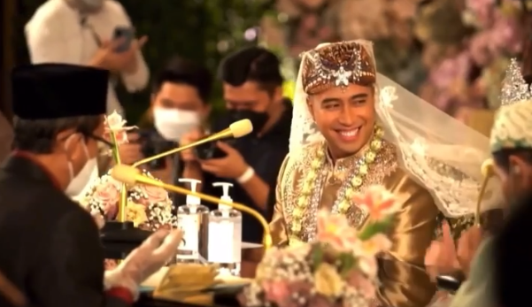 Usai sah ijab kabul, reaksi Vidi Aldiano bikin fans ngakak