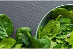 7 Cara masak bayam agar warnanya tetap hijau dan nutrisinya terjaga