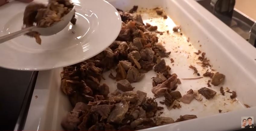 Menu resepsi pernikahan 9 seleb, Vidi Aldiano-Sheila Dara khas Minang