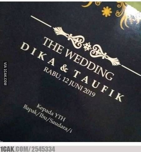 15 Tulisan nama penerima undangan ini absurd abis, cuma di Indonesia