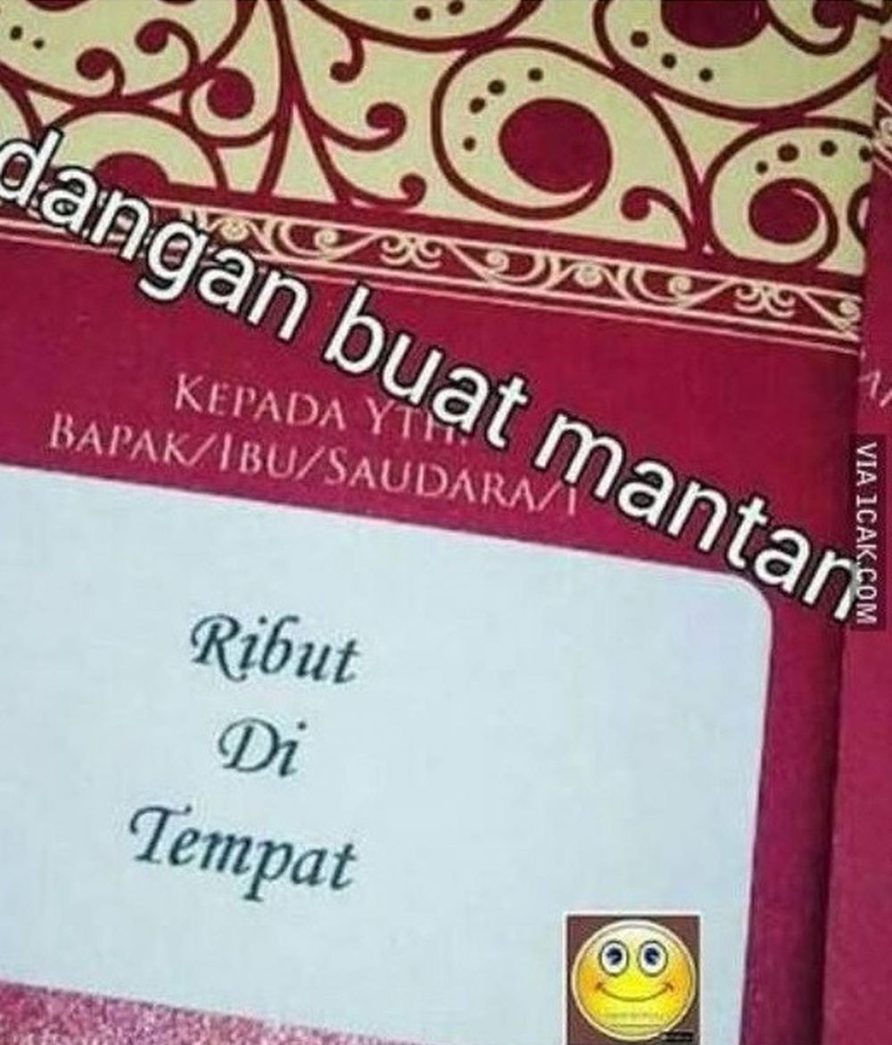 15 Tulisan nama penerima undangan ini absurd abis, cuma di Indonesia