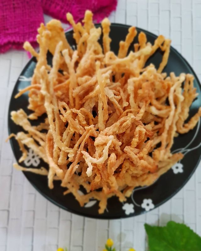 13 Resep olahan jamur enoki goreng, gurih, praktis, dan bikin nagih