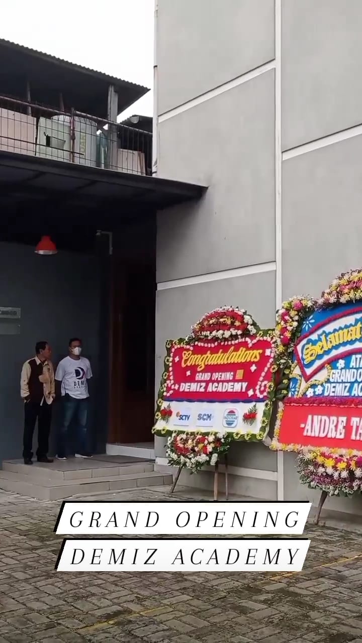 Baru dibuka, intip 9 potret sekolah akting milik Deddy Mizwar