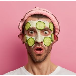 9 Rekomendasi masker wajah pria, hempas kulit berminyak