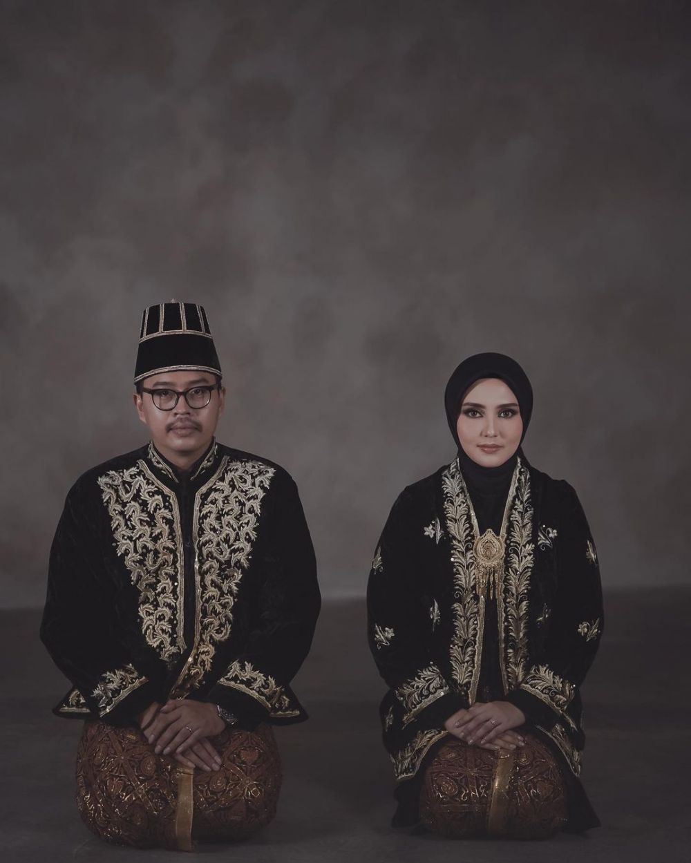 7 Potret prewedding Rara Nawangsih 'Ikatan Cinta', usung adat Jawa