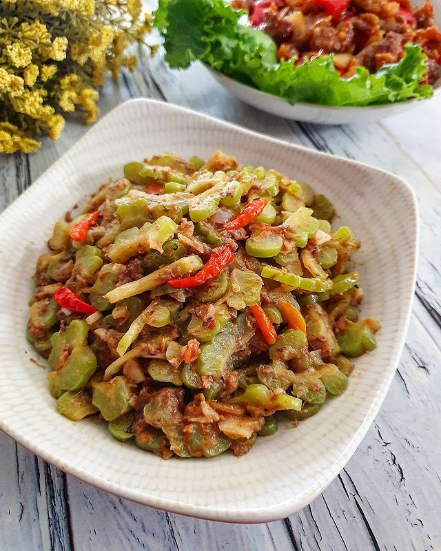 Resep tumis pare pedas, cocok buat menu sehari-hari