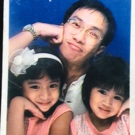 11 Potret kompak kebersamaan Renatta dan Kareyca Moeloek dari kecil