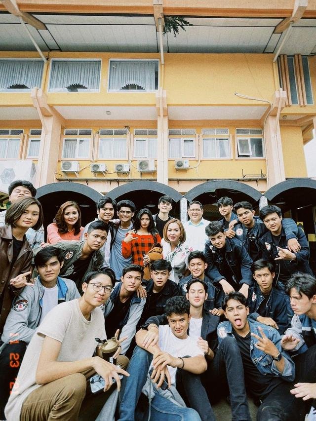 2 Tahun syuting, ini 9 momen perpisahan pemain 'Dari Jendela SMP'