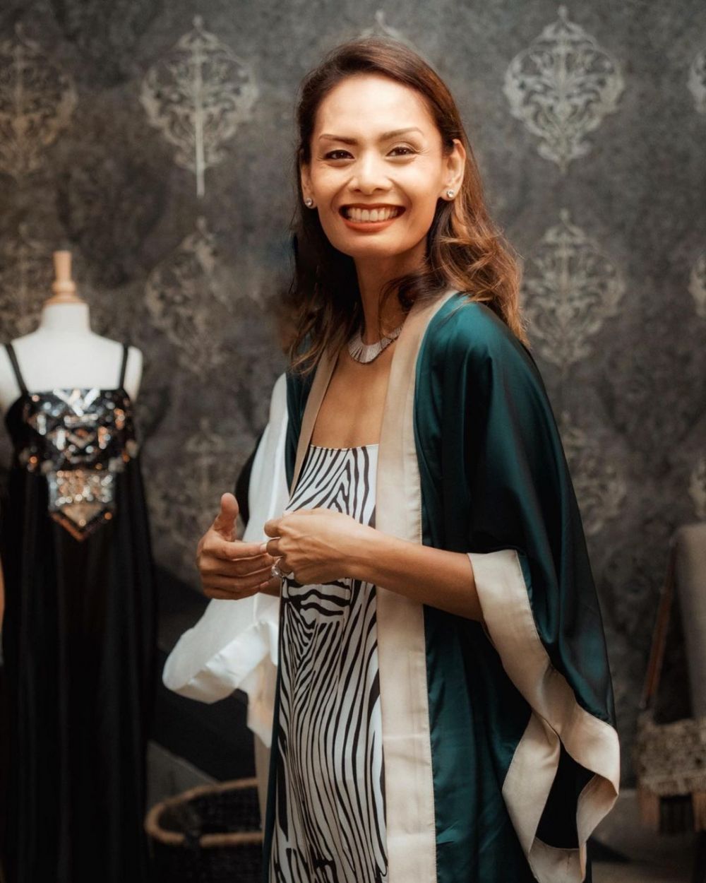 Kabar terbaru 6 host acara misteri Berbagai sumber